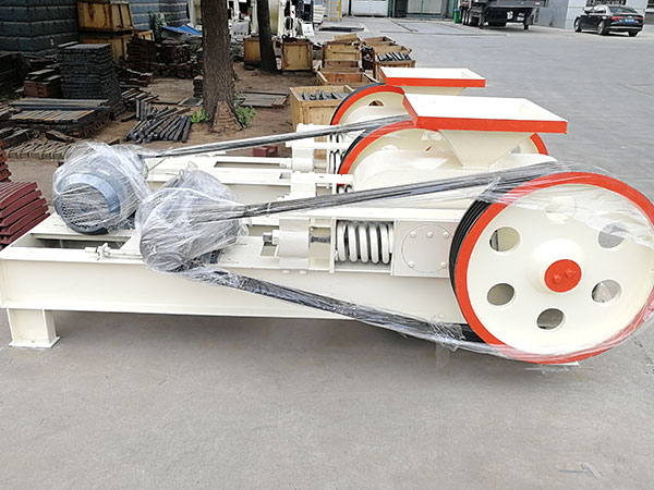 對輥式制砂機(jī)