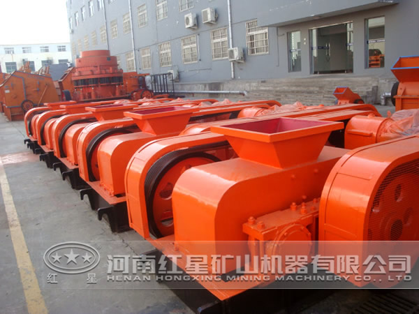 綠松石對輥式破碎機(jī) 綠松石對輥式破碎機(jī)