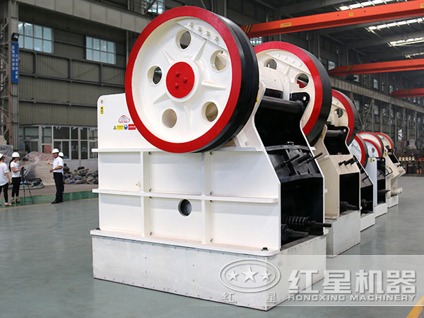 褐煤礦顎式破碎機(jī) 褐煤礦顎式破碎機(jī)