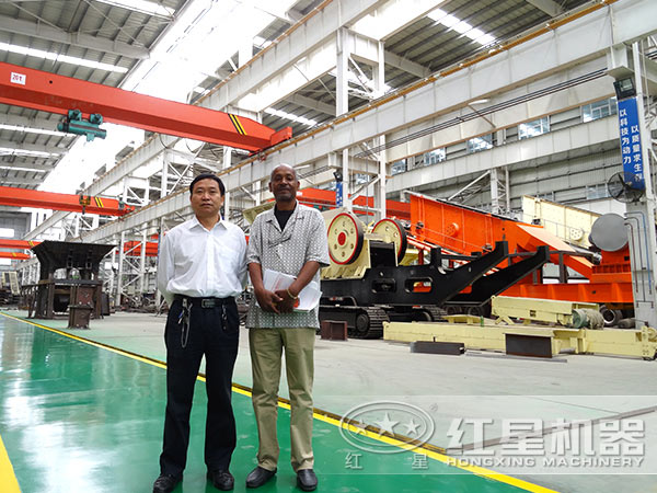 移動(dòng)破碎站 移動(dòng)破碎站