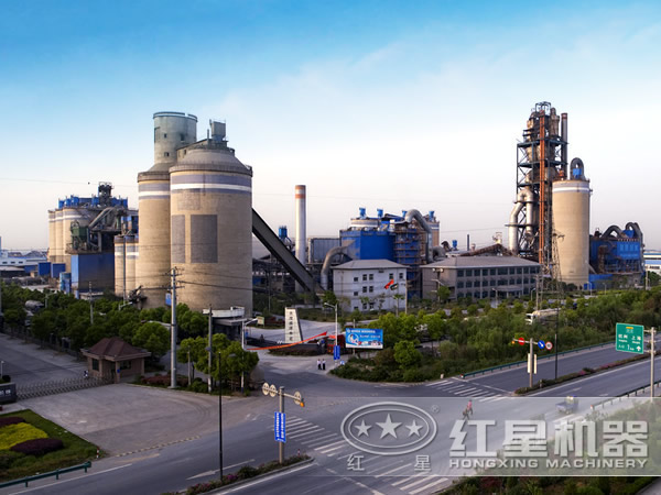 水泥生產(chǎn)線現(xiàn)場(chǎng)