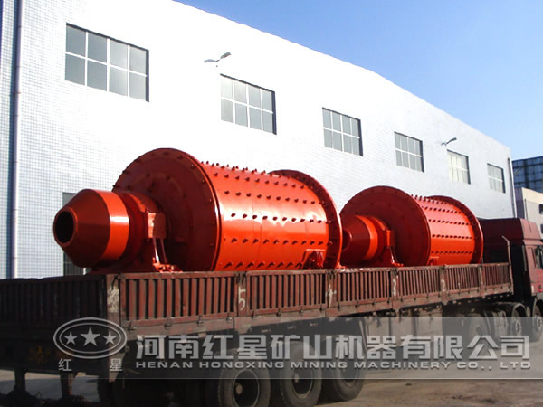 球磨機(jī)發(fā)貨現(xiàn)場(chǎng) 球磨機(jī)發(fā)貨現(xiàn)場(chǎng)