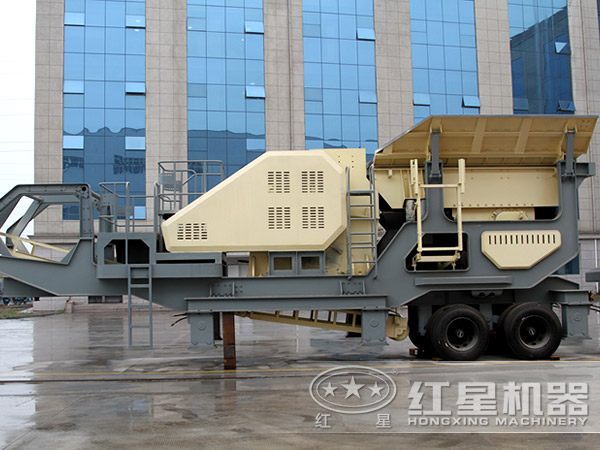 日產(chǎn)2000噸移動石子粉碎設(shè)備 日產(chǎn)2000噸移動石子粉碎設(shè)備