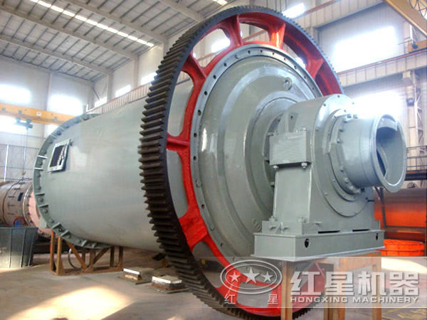 大型粉煤灰球磨機(jī) 大型粉煤灰球磨機(jī)