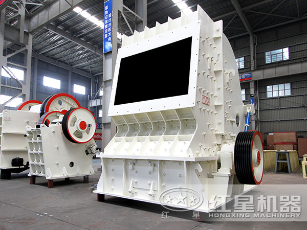 反擊式破碎機(jī) 反擊式破碎機(jī)