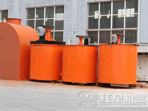 型號(hào)不同的攪拌桶 型號(hào)不同的攪拌桶