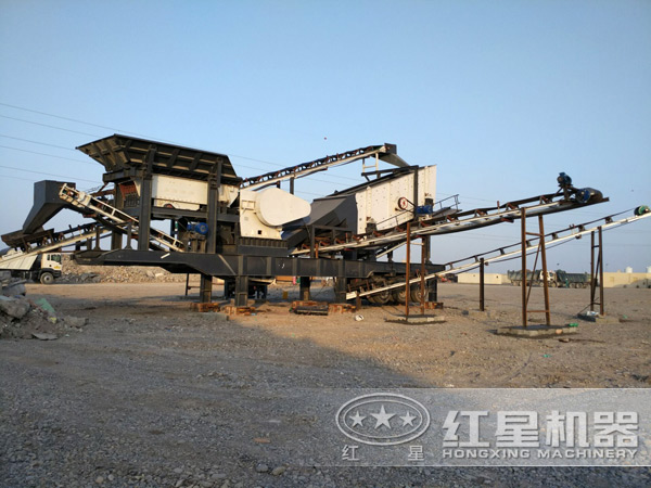 全自動碎石機(jī)生產(chǎn)現(xiàn)場 全自動碎石機(jī)生產(chǎn)現(xiàn)場