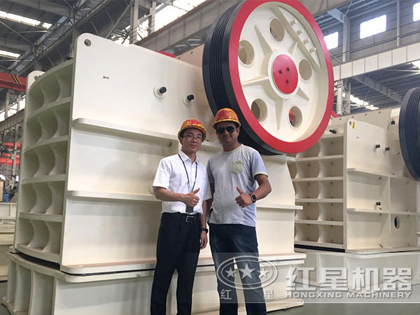 來廠參觀顎破的客戶 來廠參觀顎破的客戶