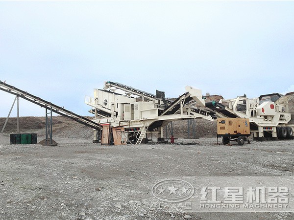 車載一體化打砂機(jī)作業(yè)現(xiàn)場 車載一體化打砂機(jī)作業(yè)現(xiàn)場