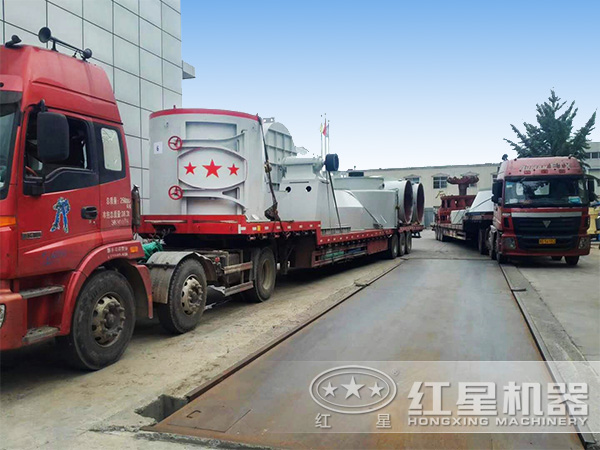 立式磨粉機發(fā)貨現場 立式磨粉機發(fā)貨現場