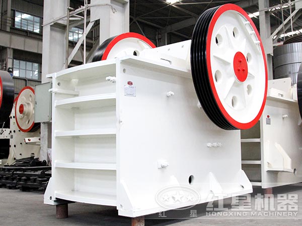 PE900×1060新型環(huán)保鄂式破碎機 PE900×1060新型環(huán)保鄂式破碎機