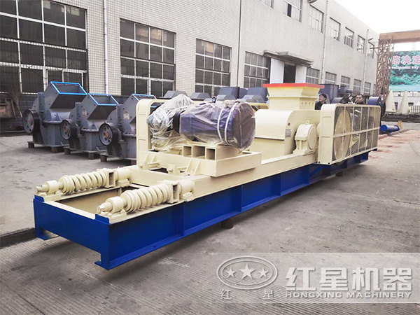 時產(chǎn)40噸對輥式破碎機 時產(chǎn)40噸對輥式破碎機