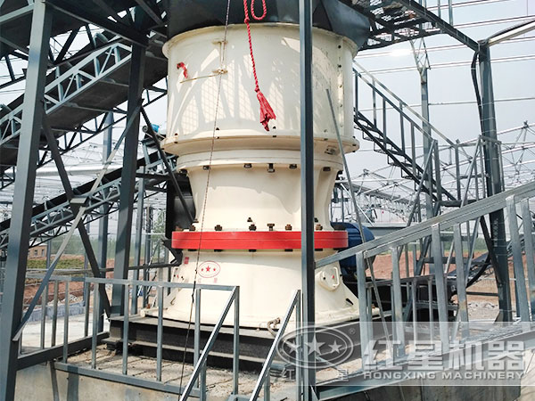 單缸液壓圓錐破碎機作業(yè)現(xiàn)場 單缸液壓圓錐破碎機作業(yè)現(xiàn)場