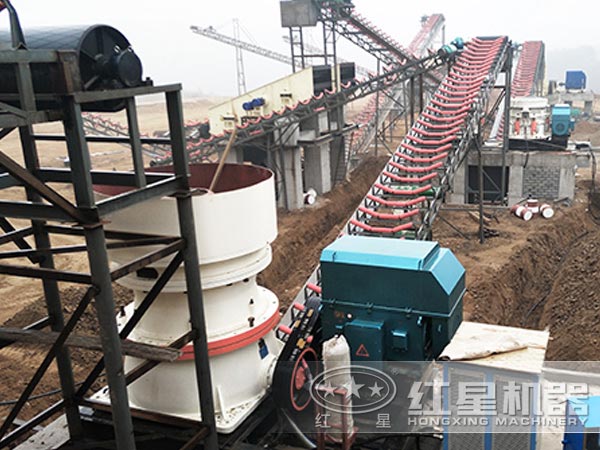 圓錐破碎生產(chǎn)線現(xiàn)場 圓錐破碎生產(chǎn)線現(xiàn)場