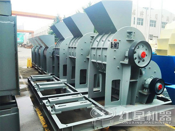 規(guī)格型號(hào)不同的雙級(jí)粉碎機(jī) 規(guī)格型號(hào)不同的雙級(jí)粉碎機(jī)