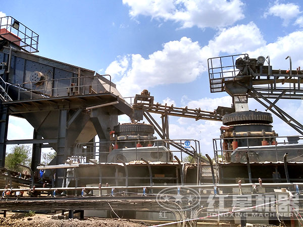 全液壓圓錐破碎機在時產(chǎn)百噸破碎生產(chǎn)線中 全液壓圓錐破碎機在時產(chǎn)百噸破碎生產(chǎn)線中