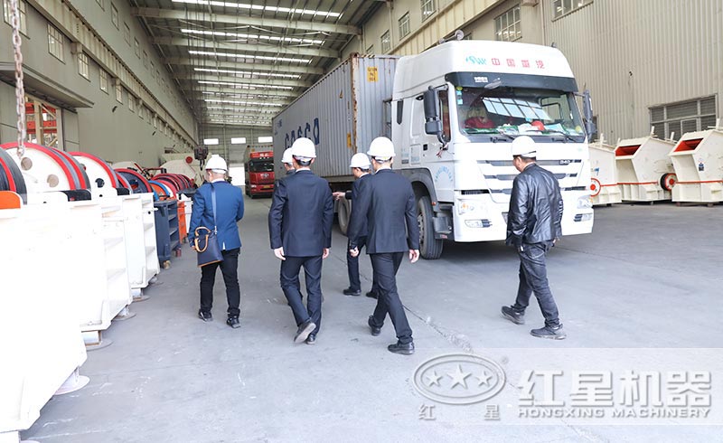 紅星機制砂設備生產(chǎn)車間 紅星機制砂設備生產(chǎn)車間