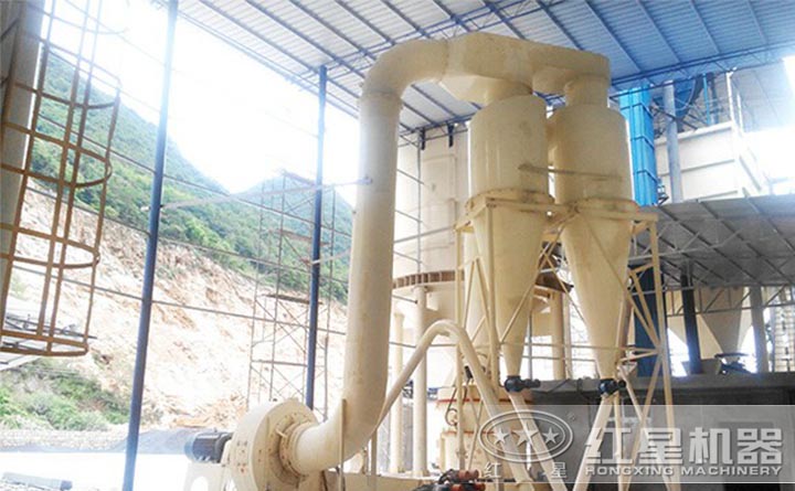 雷蒙磨生產(chǎn)線客戶現(xiàn)場 雷蒙磨生產(chǎn)線客戶現(xiàn)場