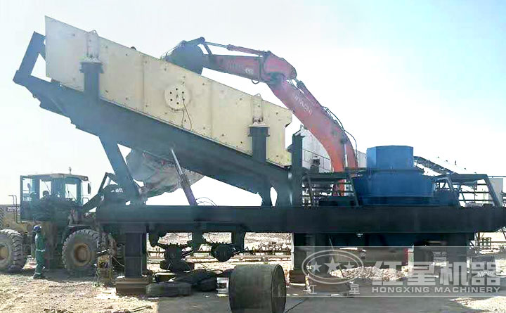 移動制砂機設備客戶現(xiàn)場 移動制砂機設備客戶現(xiàn)場