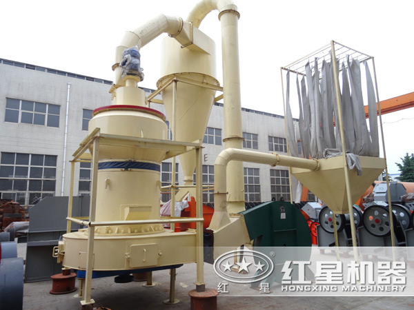 由磨粉機(jī)和其他設(shè)備組成的磨粉生產(chǎn)線(xiàn) 由磨粉機(jī)和其他設(shè)備組成的磨粉生產(chǎn)線(xiàn)