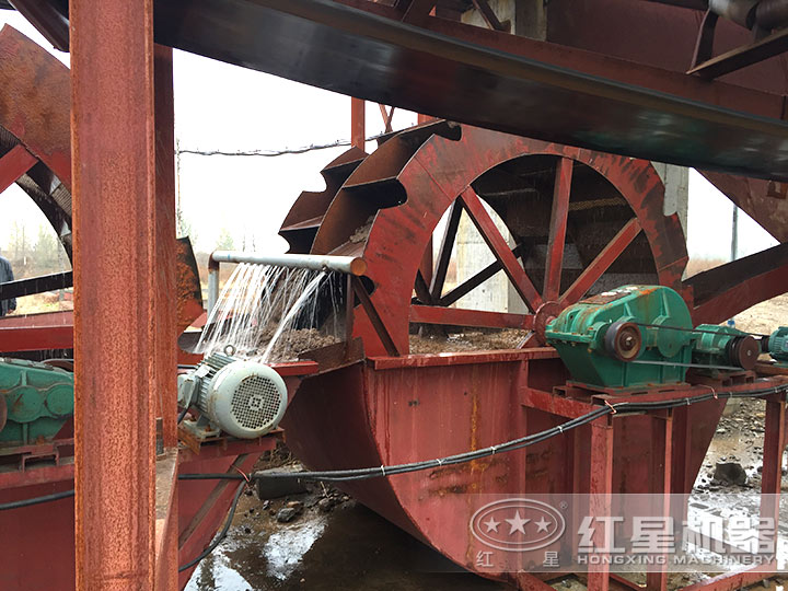 洗沙現(xiàn)場(chǎng) 洗沙現(xiàn)場(chǎng)