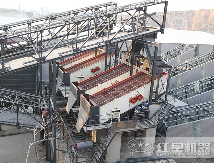 設(shè)備安裝、調(diào)試現(xiàn)場(chǎng)