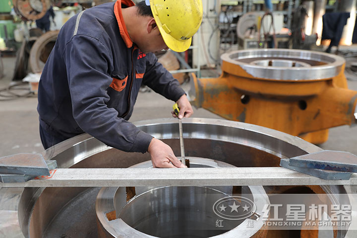 嚴(yán)格控制，保證品質(zhì)