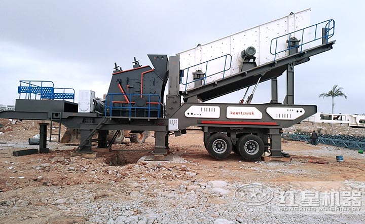 泉州車載移動反擊式碎石機客戶現(xiàn)場 泉州車載移動反擊式碎石機客戶現(xiàn)場