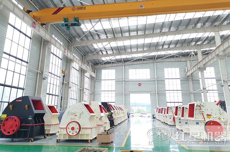 紅星機器石子破碎機生產(chǎn)車間實拍 紅星機器石子破碎機生產(chǎn)車間實拍
